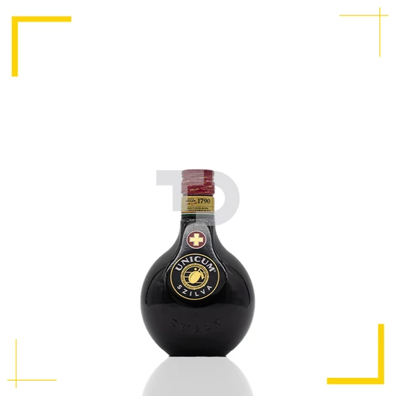 Unicum Szilva gyógynövény likőr (34,5% - 0,5L)
