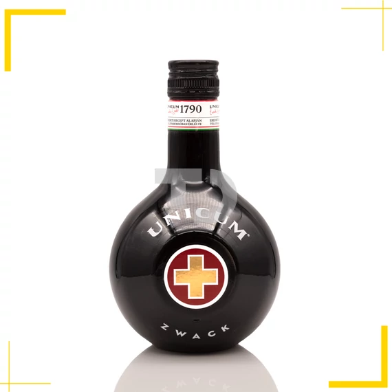 Zwack Unicum keserűlikőr (40% - 0,5L)
